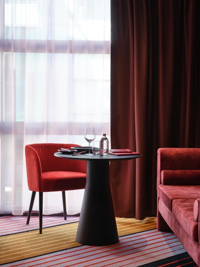 Naumi Hotel Уелингтън Екстериор снимка