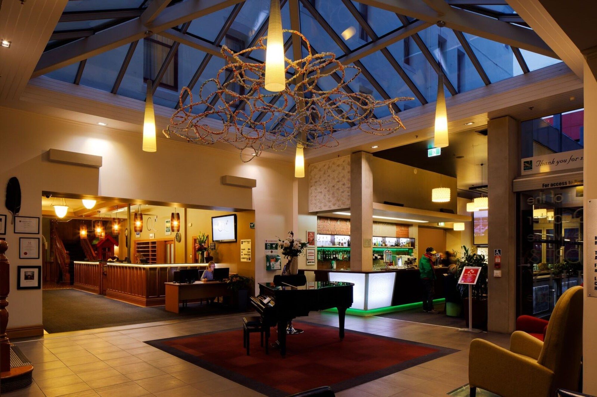 Naumi Hotel Уелингтън Екстериор снимка